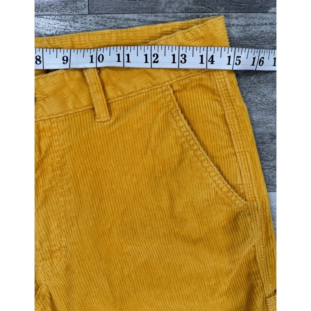 The North Face Womens Yellow Corduroy Cropped Utility Cargo Pants Size 30x25